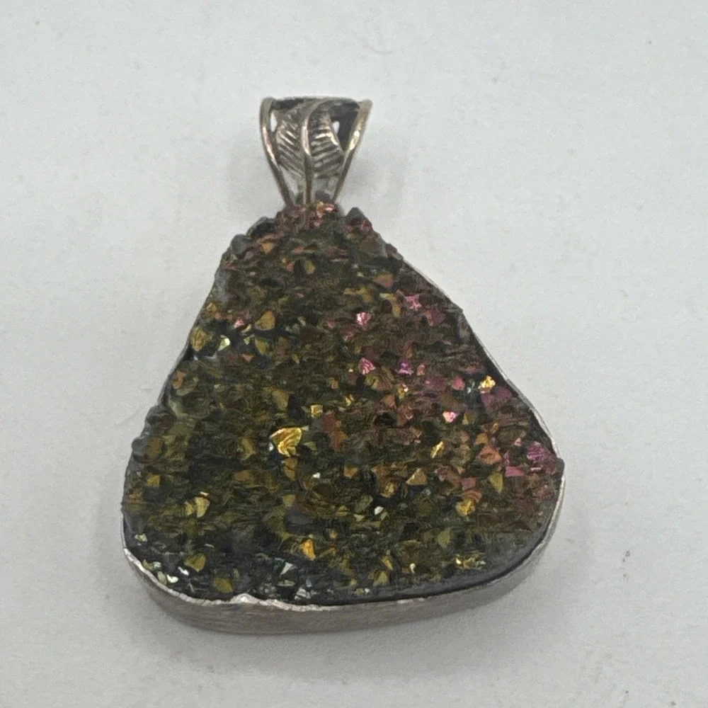 Sterling Silver Oil Slick Druzy Quartz Triangle Statement Necklace Pendant 14.6g